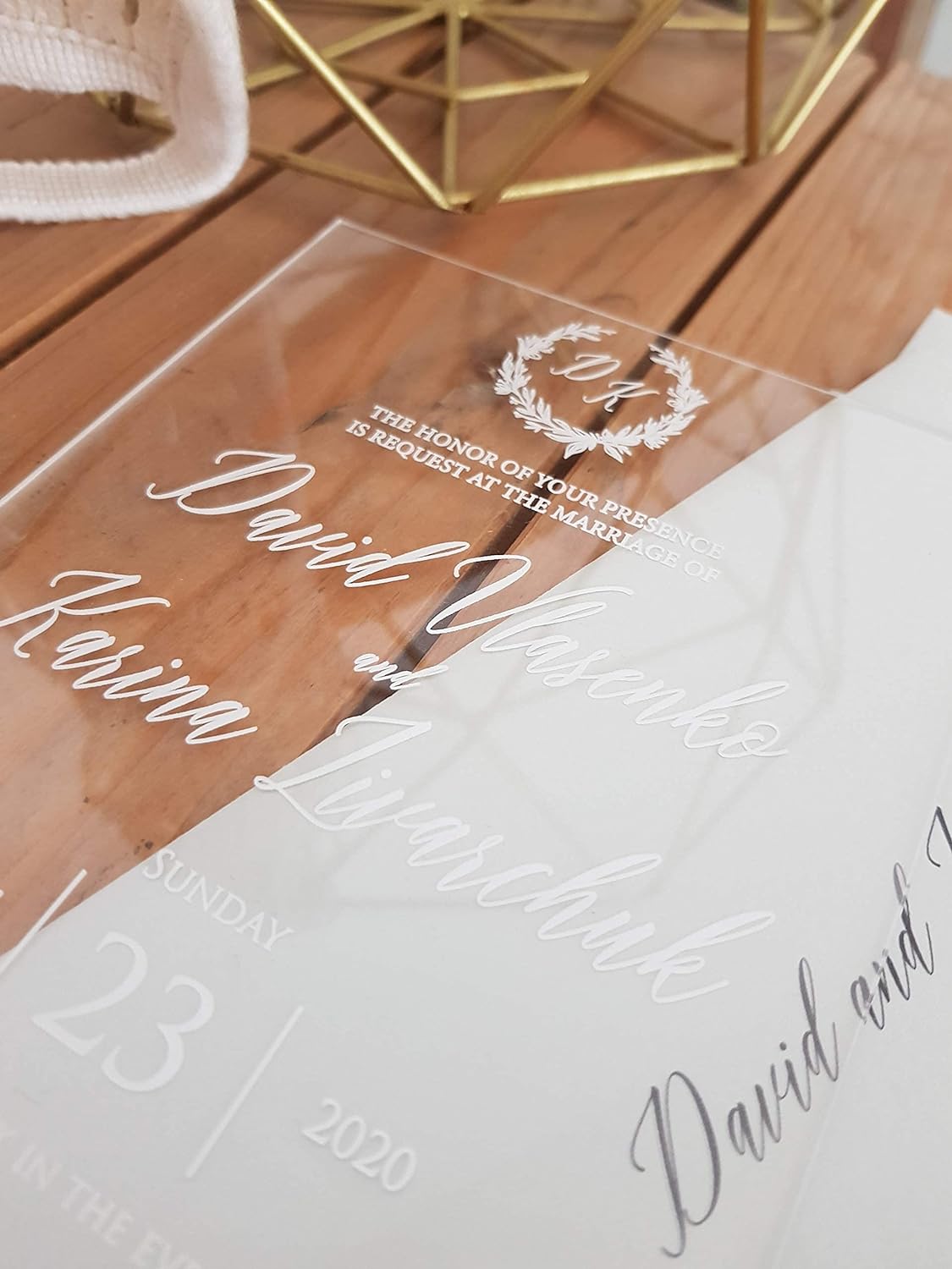 Modell 1 - Einladungskarten aus Acrylglas personalisierbar - Plexiglasscheiben für Hochzeitseinladung