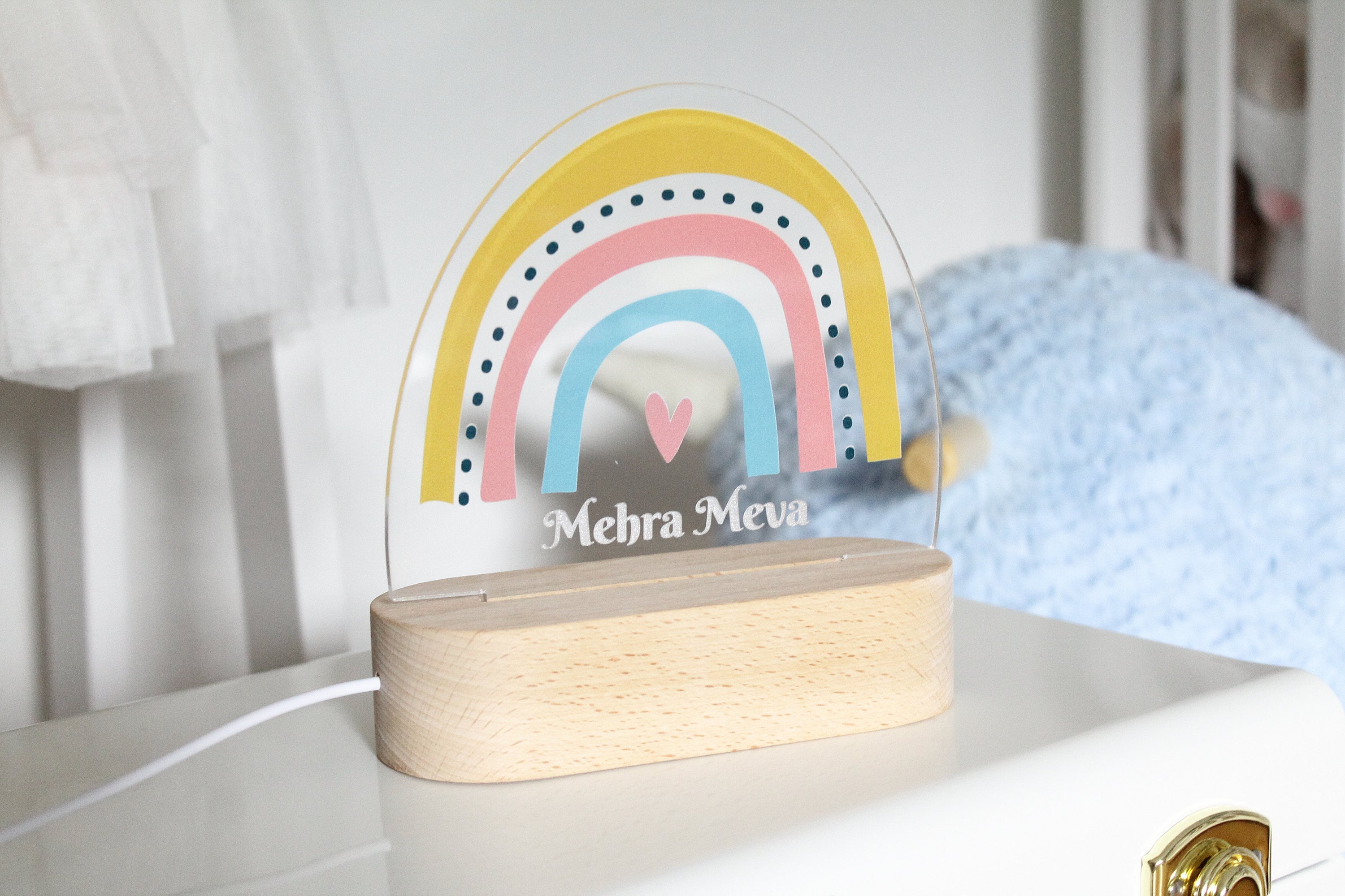Nachtlicht Kinder Baby Personalisiert Acryl Regenbogen mit Name und Datum