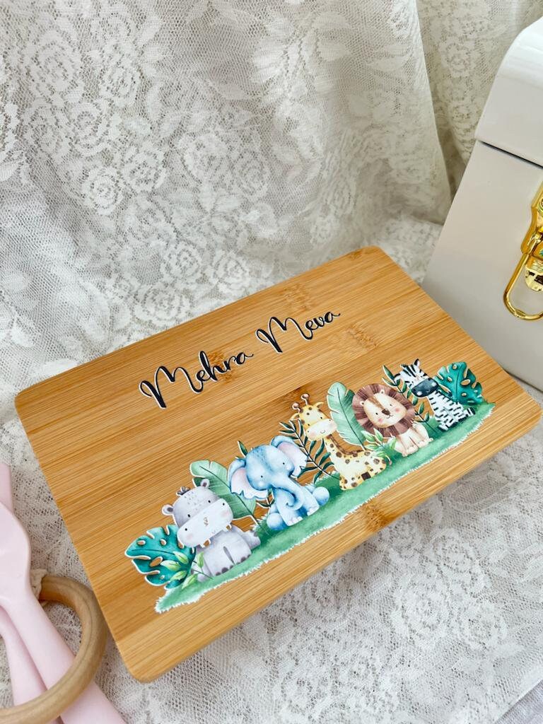 Frühstücksbrettchen personalisiert Kinder Geschenk 1. Geburtstag Geschenkidee Weihnachten Holzbrett