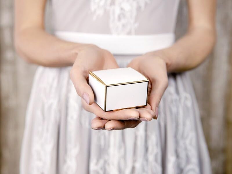 10x Gastgeschenk Boxen personalisiert mit Goldplättchen