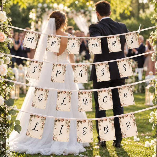 Wedding garland for cutting Just Married including loop perfect wedding gift for the bride and groom to walk through 